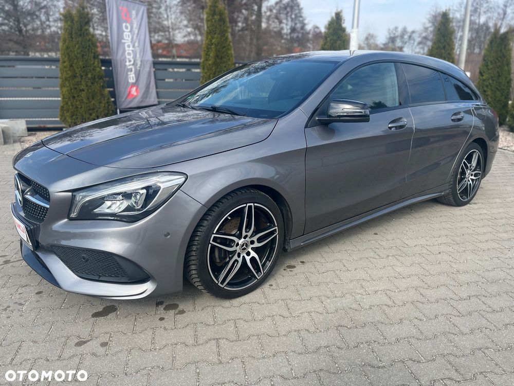Mercedes-Benz CLA 180 Peak Edition - 22