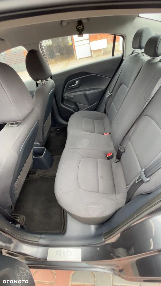 Kia Rio 1.2 M - 6