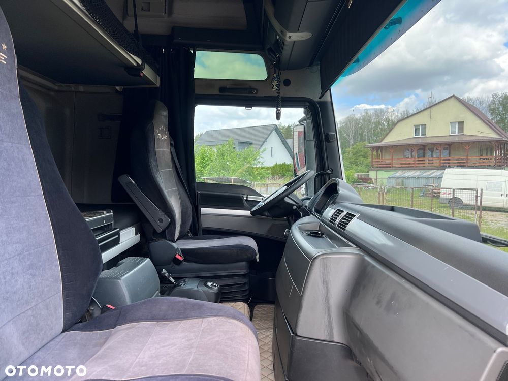 MAN TGX 18.440 / AUTOMAT RETARDER !! / DUŻE ZBIORNIKI / 2012 ROK !! - 40