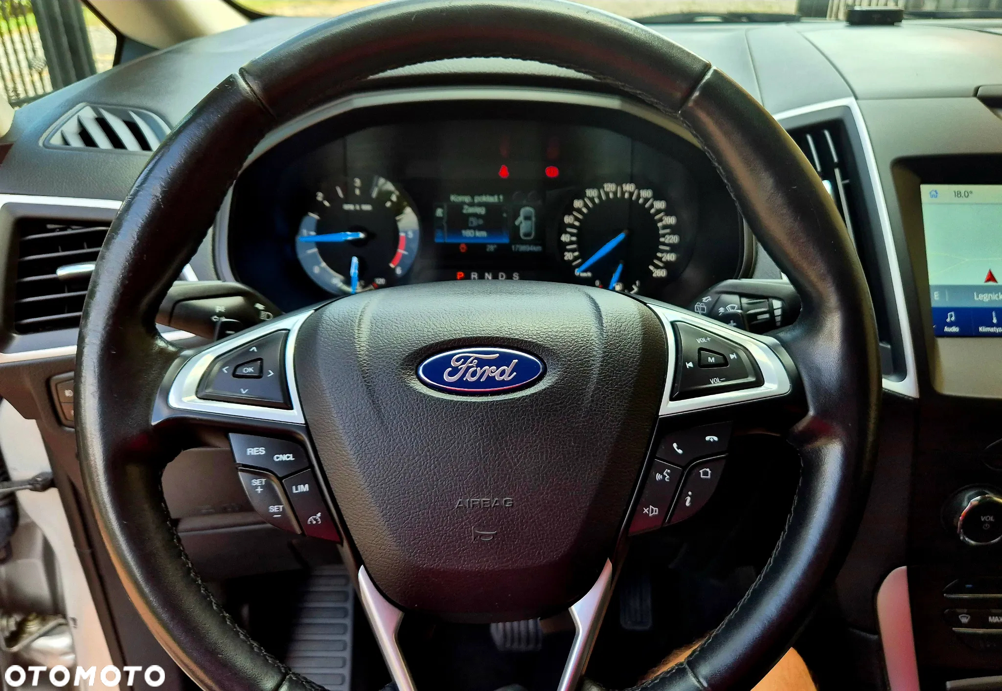 Ford S-Max 2.0 EcoBlue Titanium - 14
