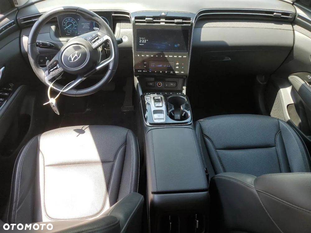 Hyundai Tucson - 8