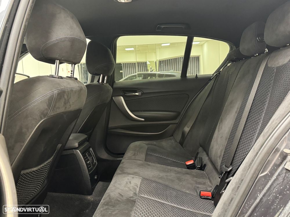 BMW 116 d Pack M Auto - 27