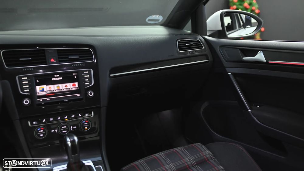 VW Golf 2.0 TSi GTi DSG Performance - 53