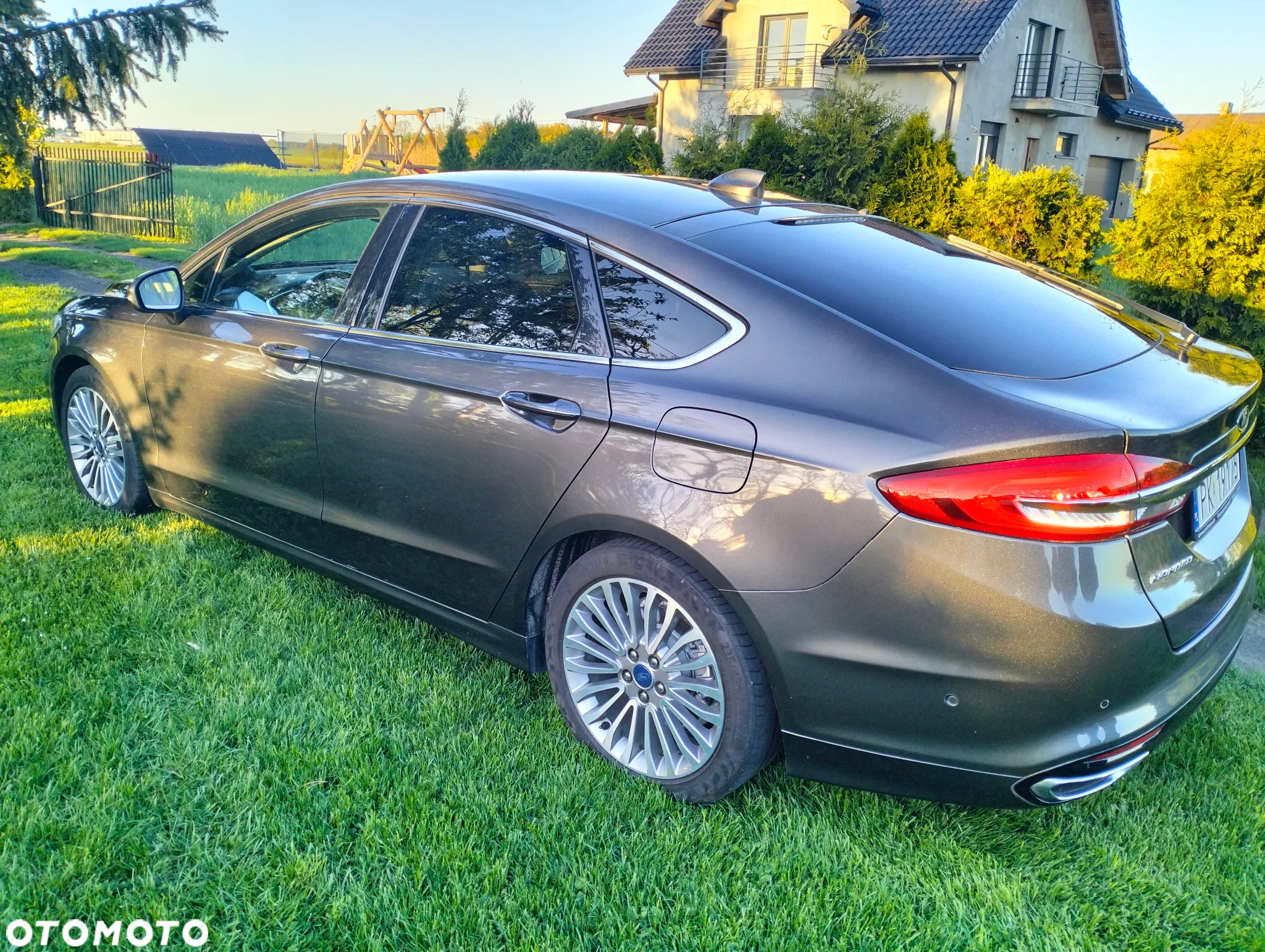 Ford Mondeo 2.0 EcoBlue Titanium - 5