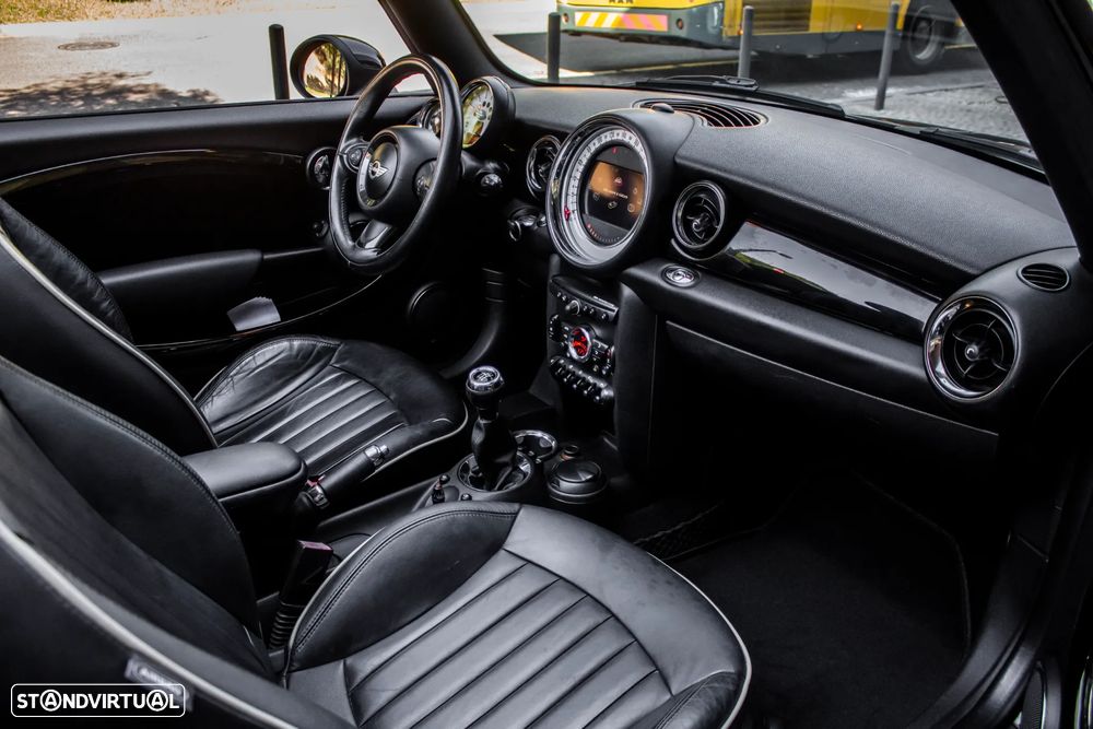 MINI Cabrio Cooper D - 27