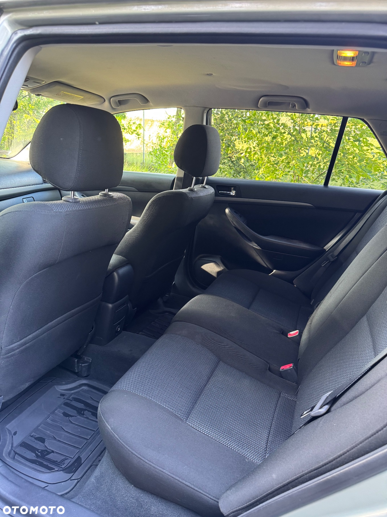 Toyota Avensis - 6