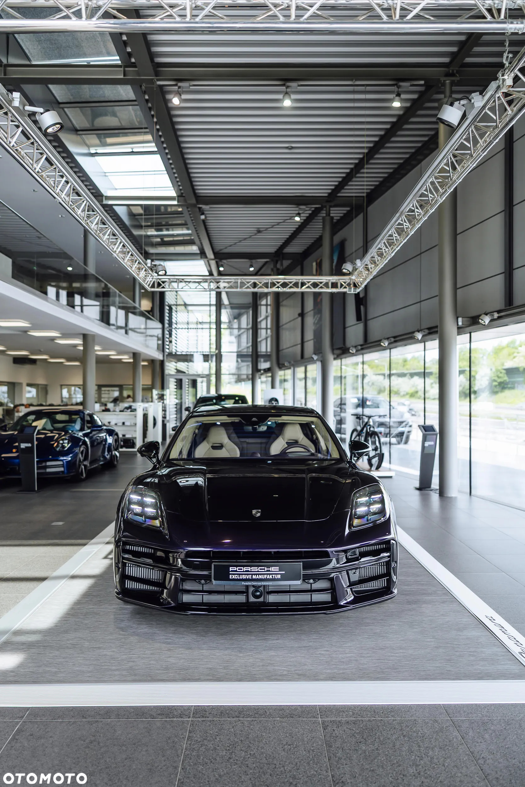Porsche Panamera - 3