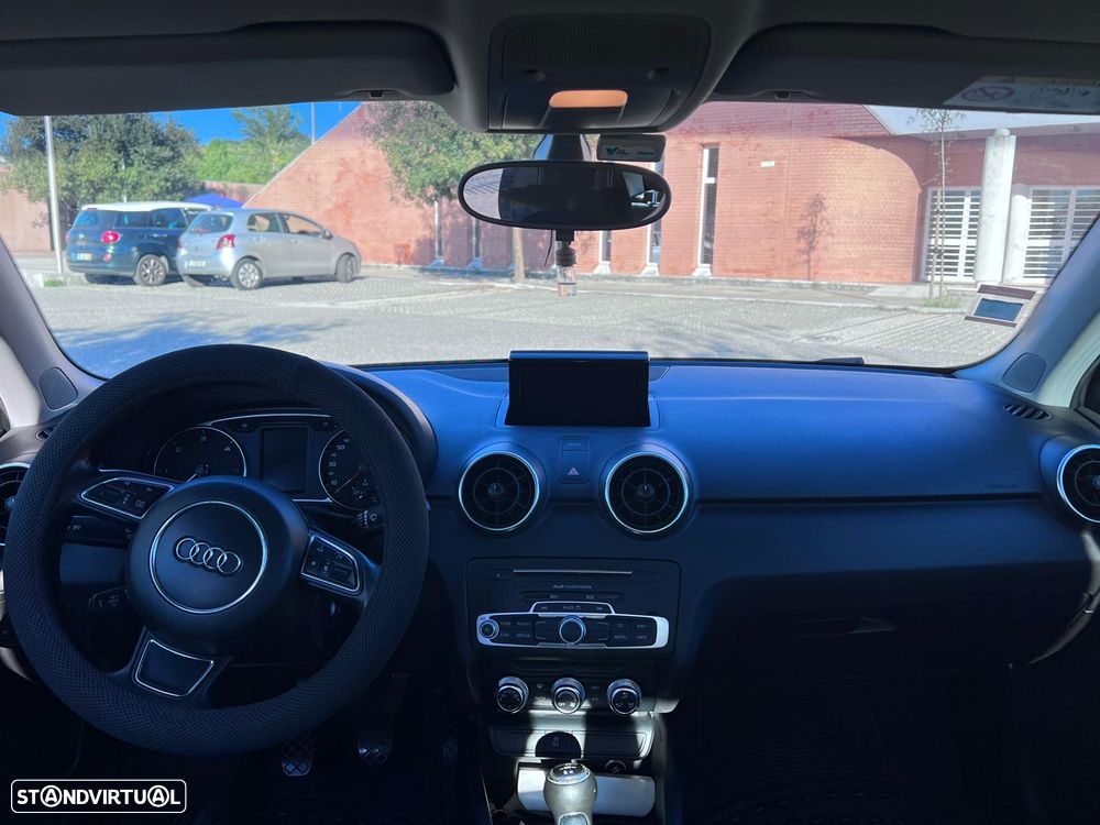 Audi A1 Sportback 1.4 TDI - 4
