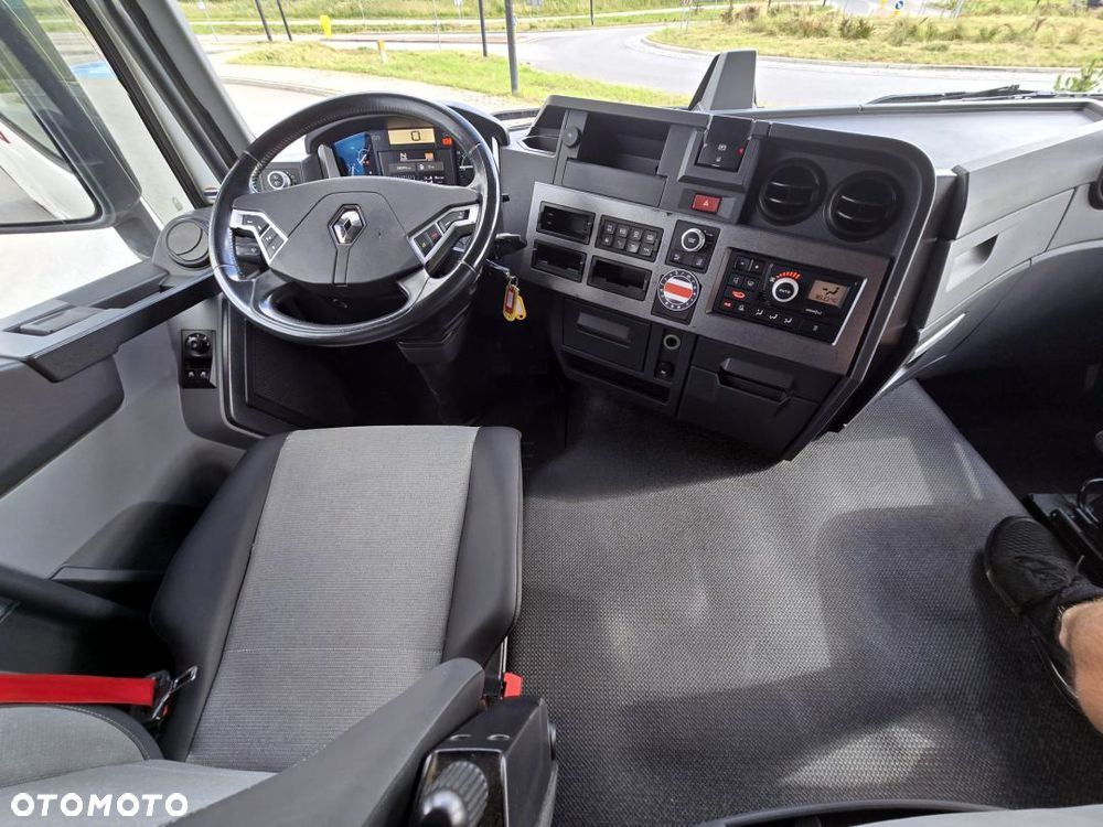 Renault GAMA T480 - 24