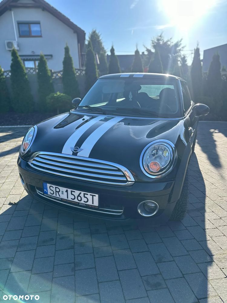 MINI Cooper Standard - 4