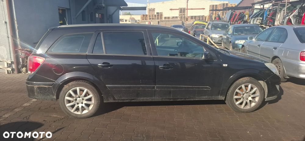 Opel Astra H kombi 1,6 Z16XEI na części