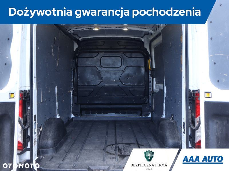 Ford transit - 12