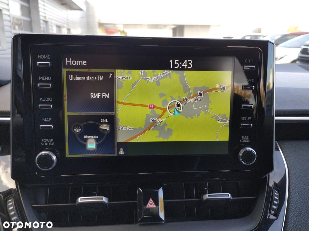 Toyota Corolla 1.8 Hybrid Comfort - 24