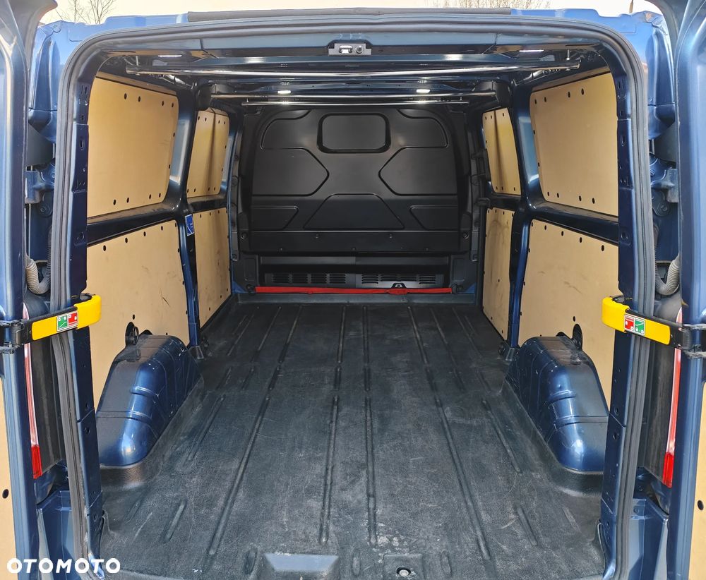 Ford Transit Custom - 9