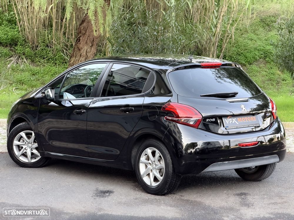 Peugeot 208 1.2 PureTech Style - 6