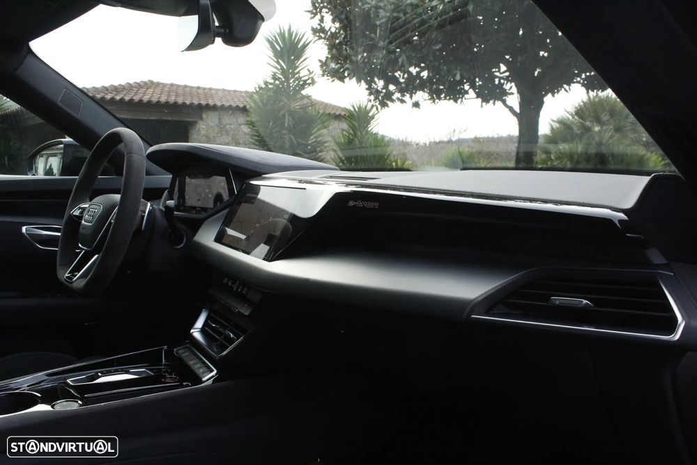 Audi e-tron GT quattro - 30