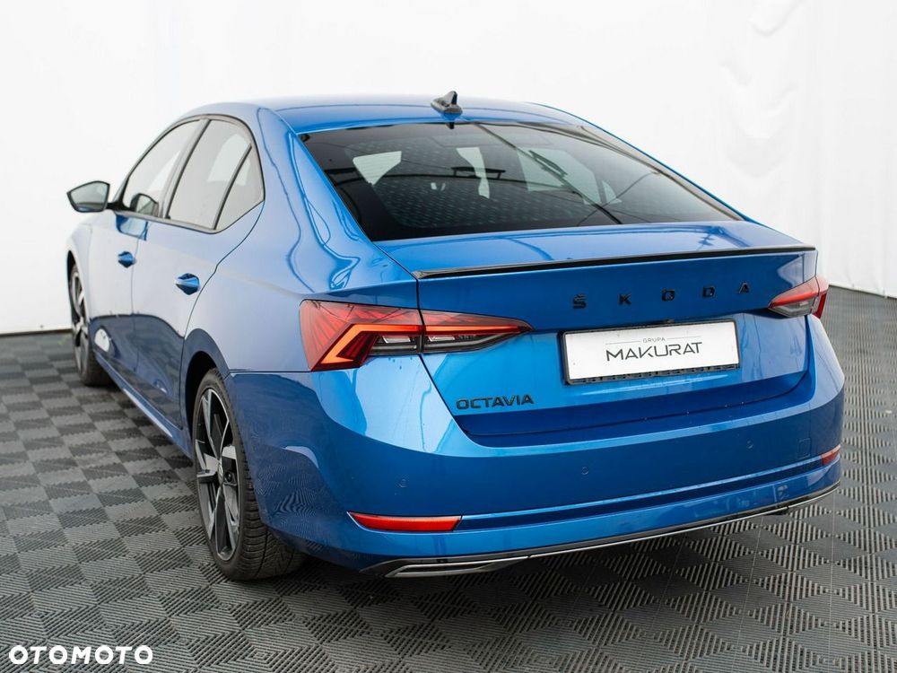 Skoda Octavia 2.0 TSI 4x4 Sportline DSG - 5
