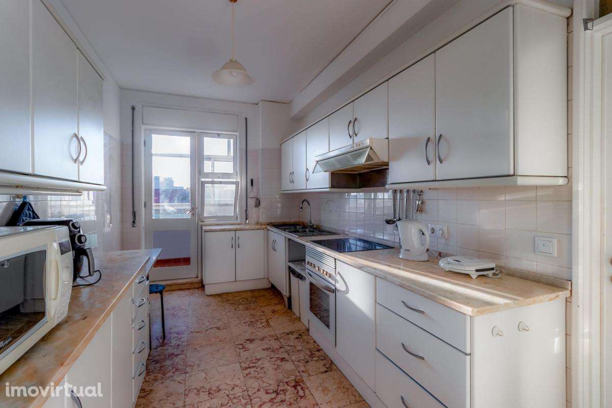 Quarto - localizado em Ramalde Porto - Grande imagem: 4/22