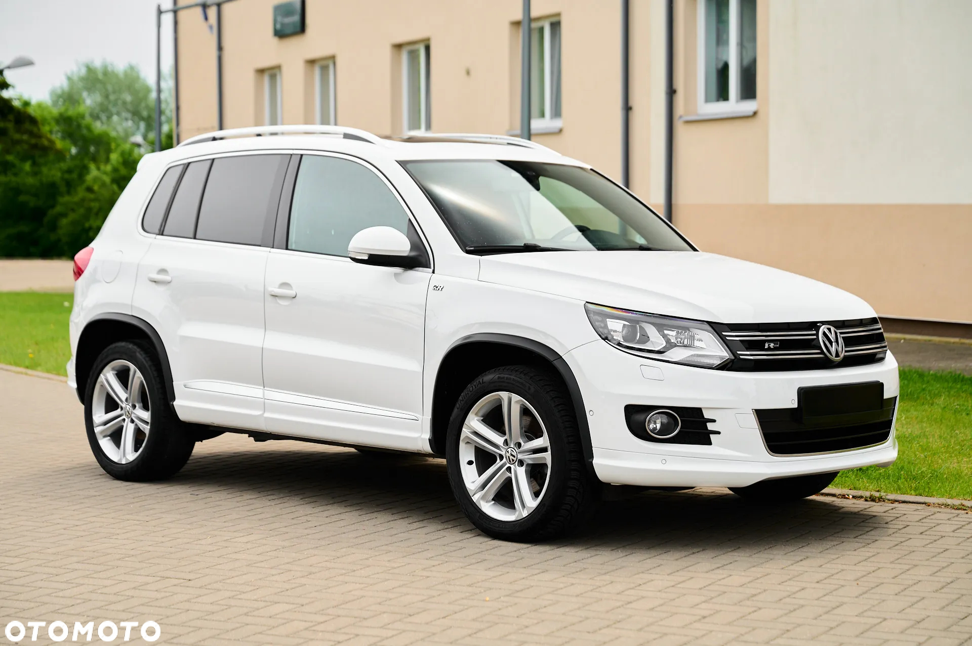 Volkswagen Tiguan 2.0 TDI R-Style - 15