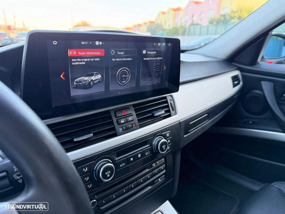 BMW 320 d Touring - 17