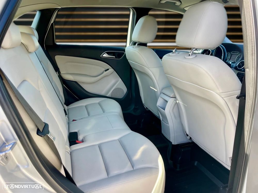 Mercedes-Benz B 180 CDI BE Fleet Pack Aut.112g - 6