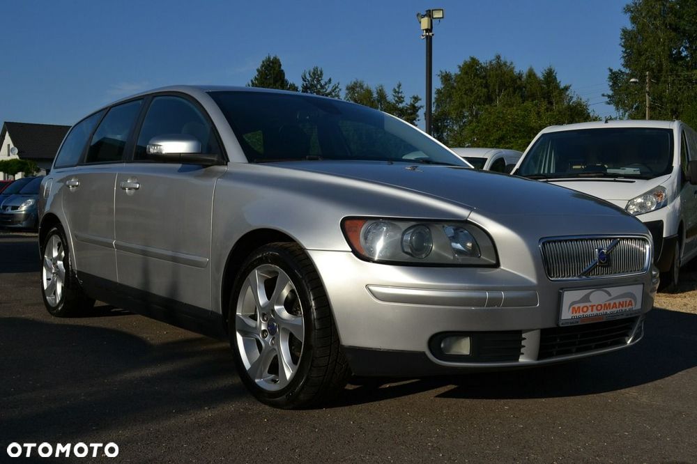 Volvo V50 - 2