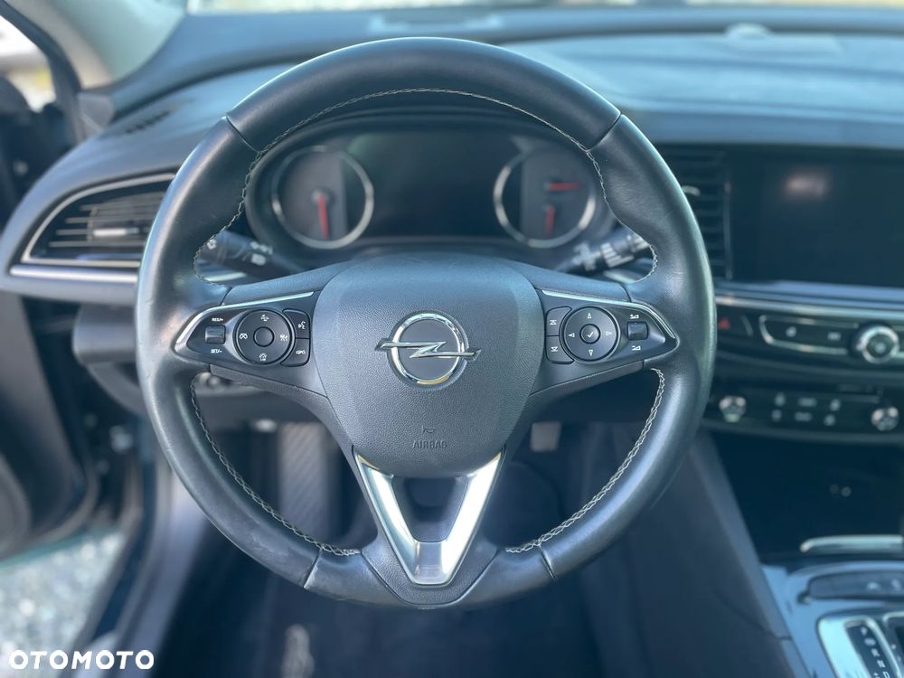 Opel Insignia - 9