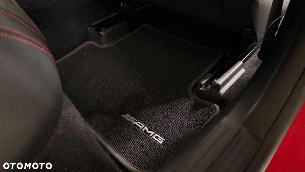 Mercedes-Benz CLA 180 AMG Line - 22