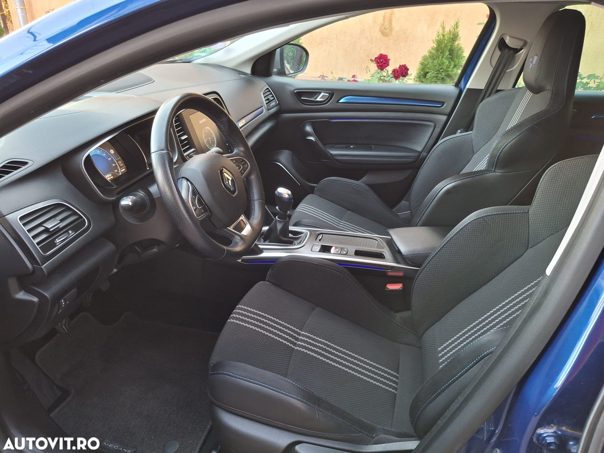 Renault Megane ENERGY TCe 130 GT LINE - 7