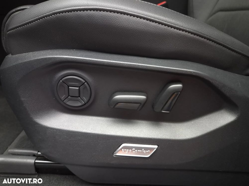 Volkswagen Touareg V6 TDI 4MOTION Elegance - 22