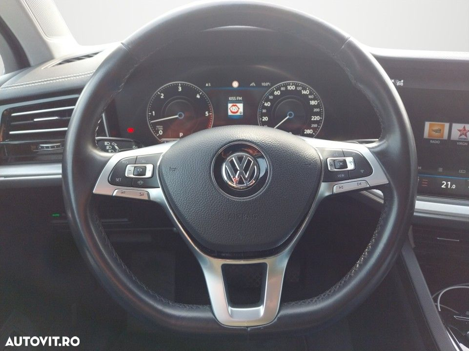 Volkswagen Touareg - 10