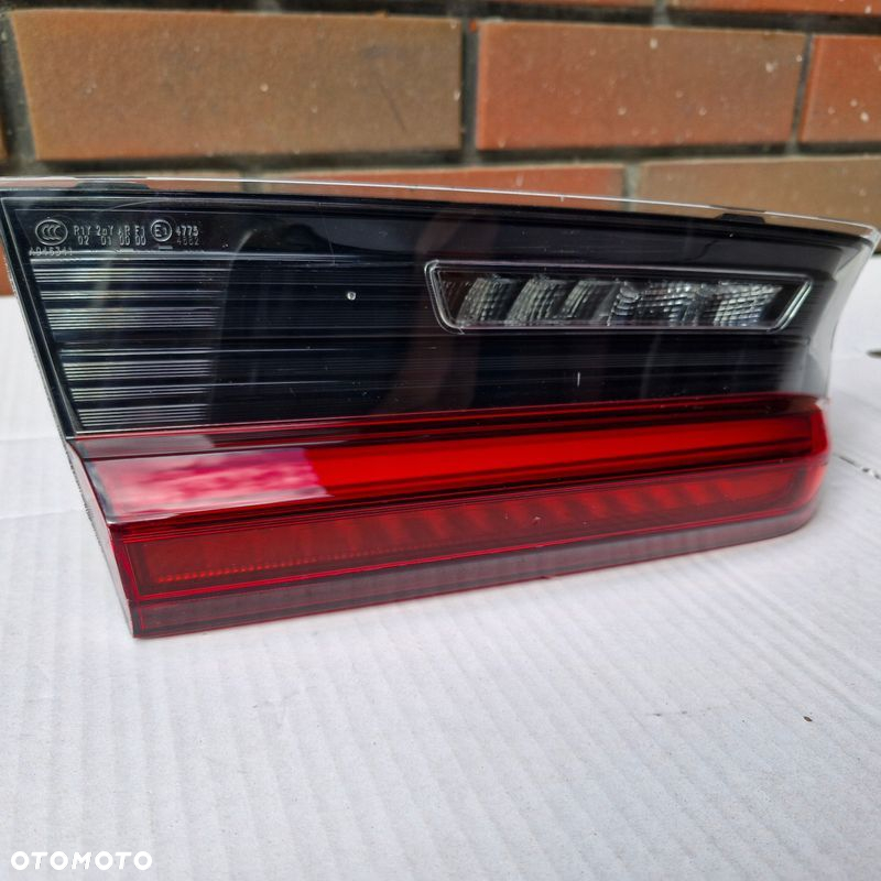 LAMPA LEWA TYŁ TYLNA W KLAPE BMW G20 7495087 - 4