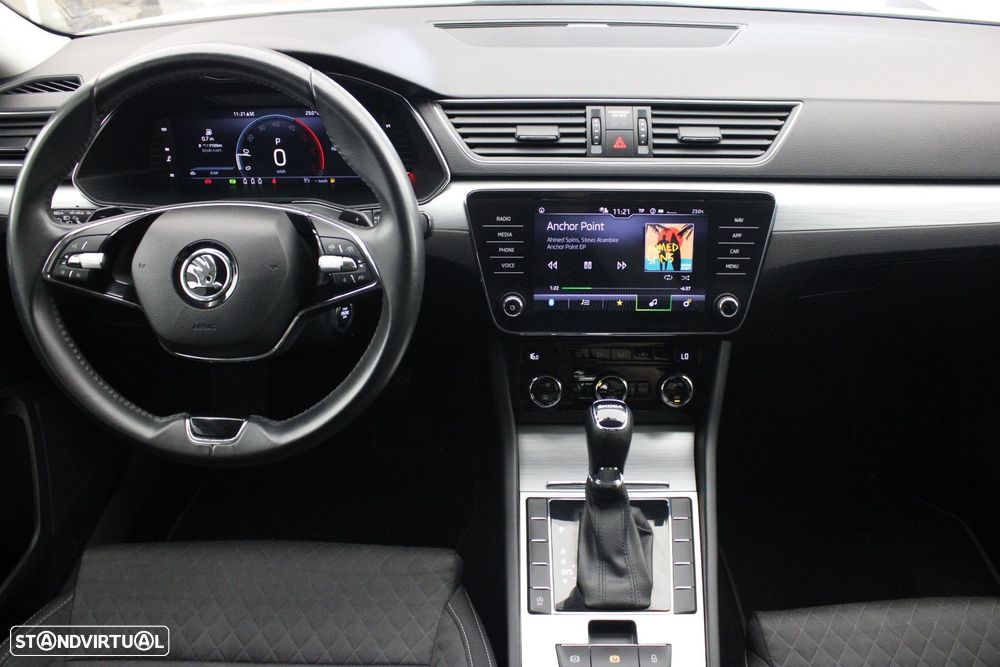 Skoda Superb Break 2.0 TDI Ambition DSG - 9