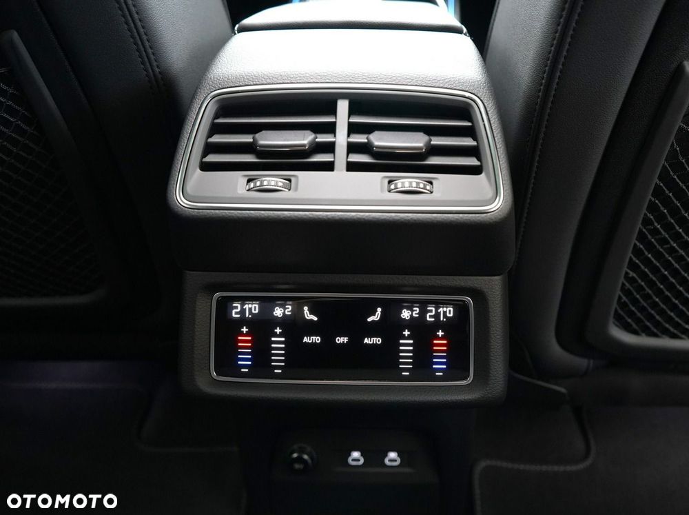 Audi Q8 - 31