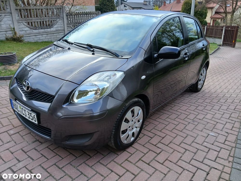 Toyota Yaris 1.33 VVT-i Life - 10