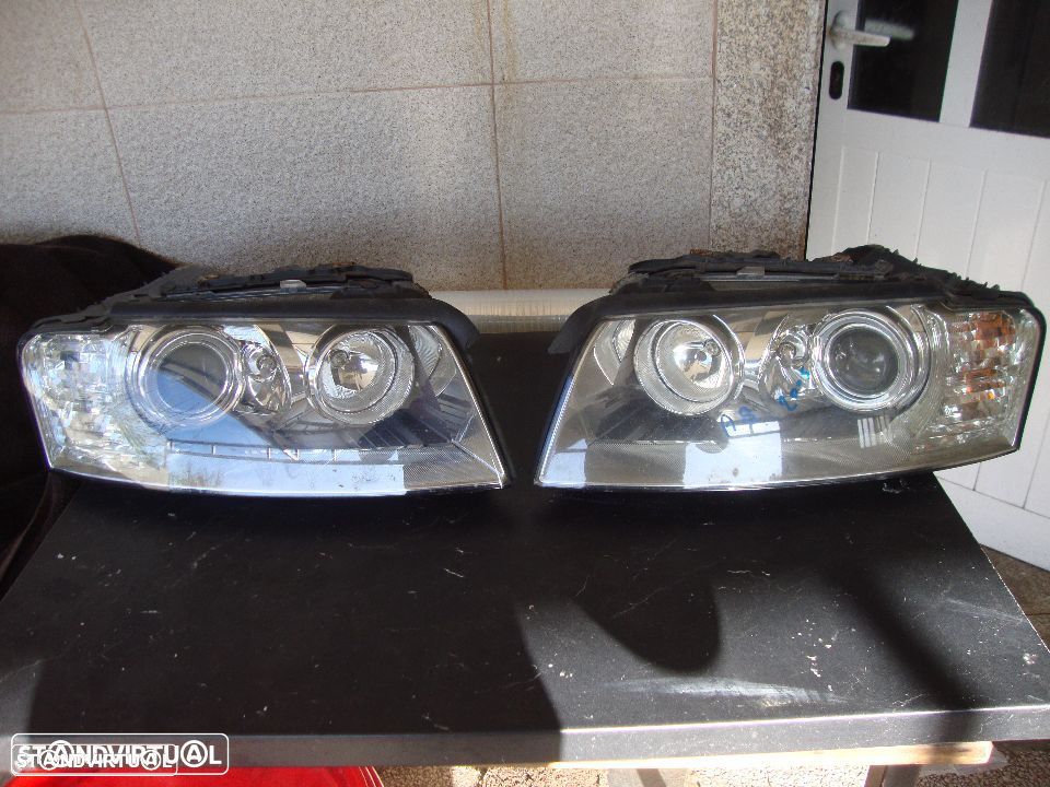 farois xenon direcionais Audi A8 de 2003 a 2006 pre-facelift grelha pequena - 1