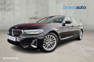 BMW Seria 5 520d xDrive mHEV Luxury Line