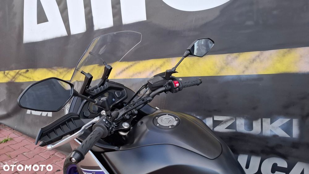 Yamaha MT - 19