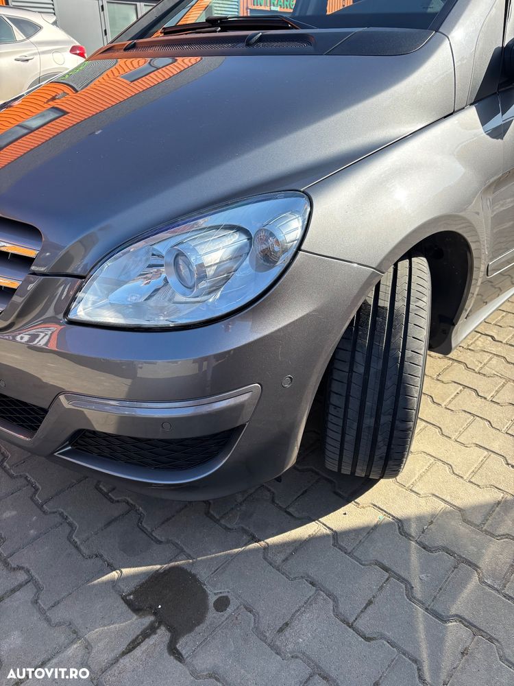 Mercedes-Benz B 200 Autotronic - 4