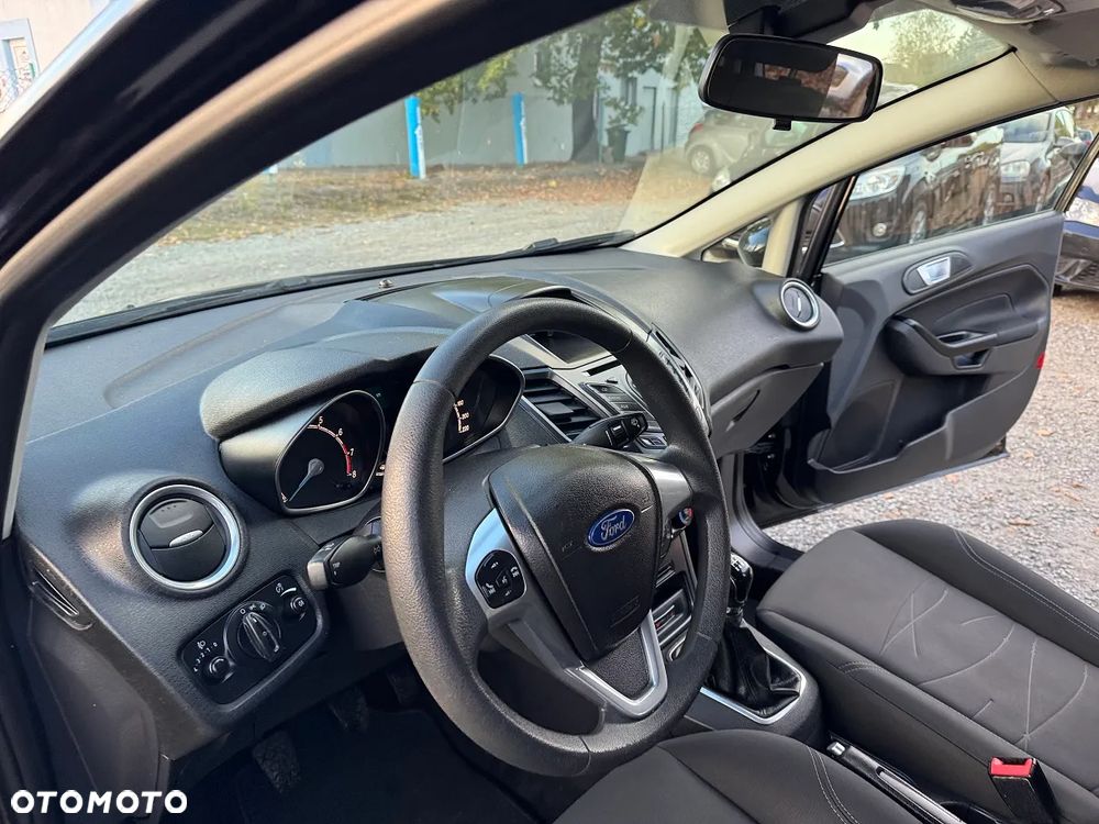Ford Fiesta - 19