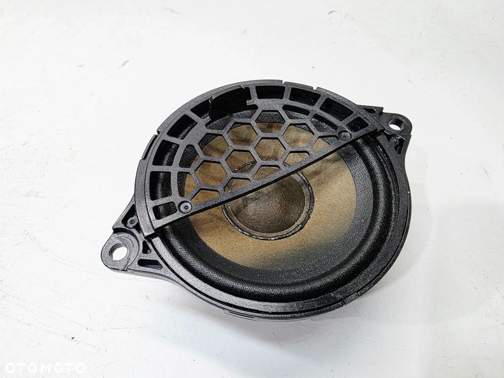 GŁOŚNIK ŚREDNIOTONOWY Z DESKI AUDI Q5 FY 80A035416 - 1