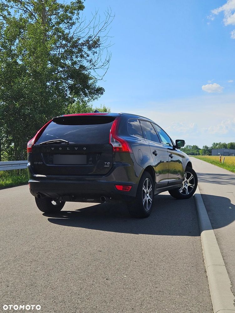 Volvo XC 60 T6 AWD Momentum - 14