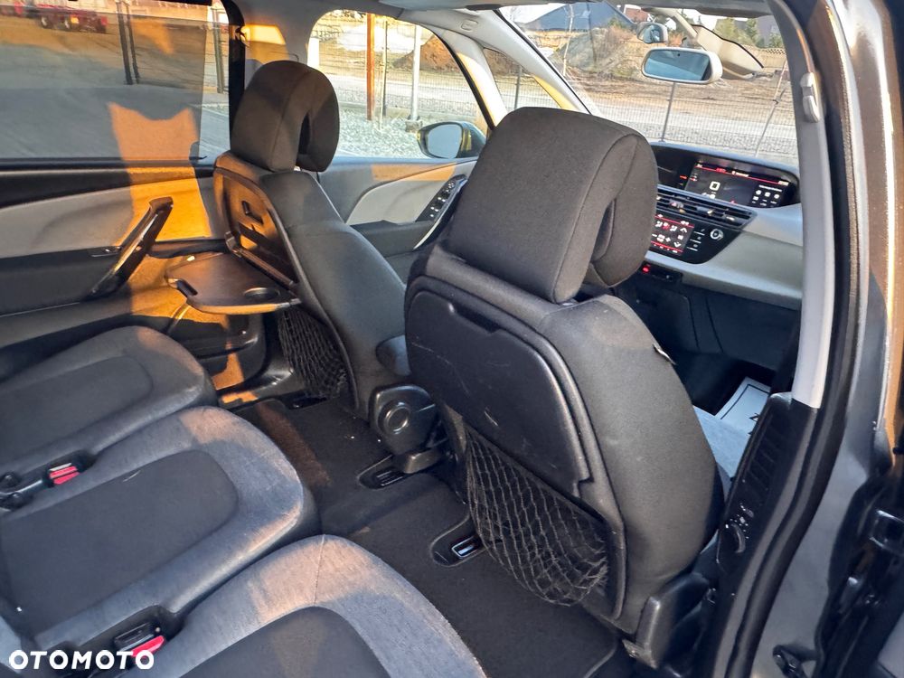 Citroën C4 Grand Picasso PureTech 130 Stop&Start SHINE - 27