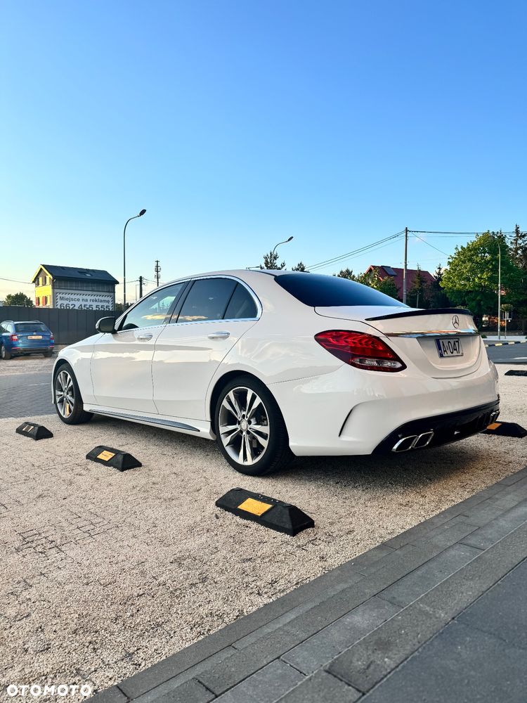 Mercedes-Benz Klasa C 300 7G-TRONIC - 8