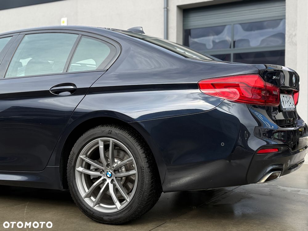 BMW Seria 5 520d xDrive mHEV M Sport sport - 11