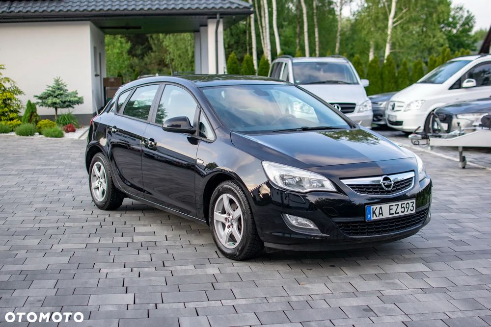 Opel Astra - 29