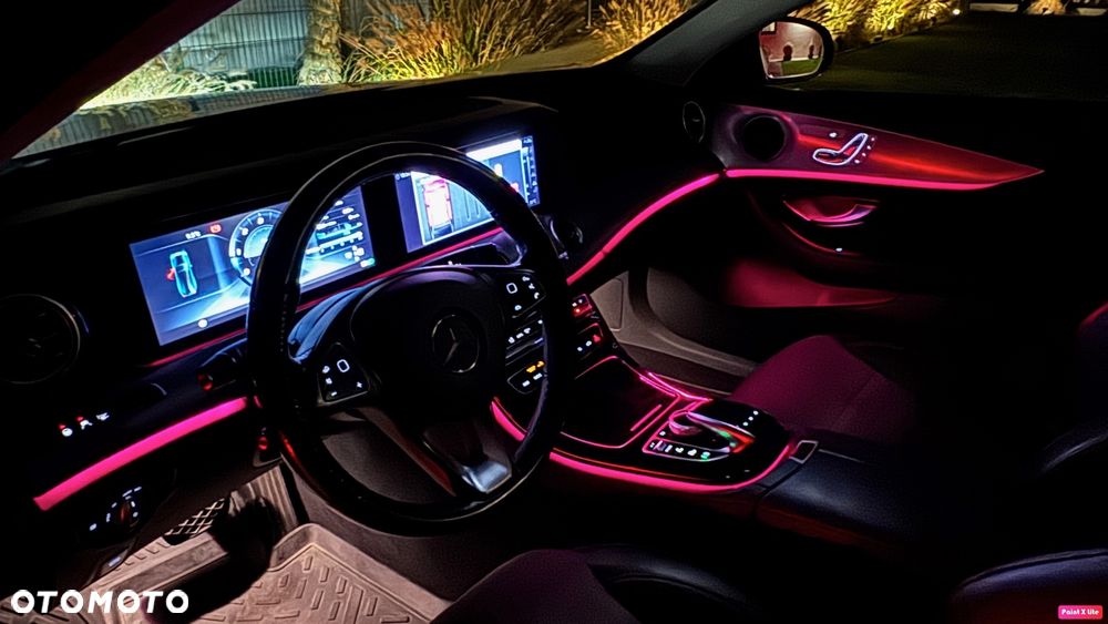 Mercedes-Benz Klasa E 220 d T 9G-TRONIC Avantgarde - 28