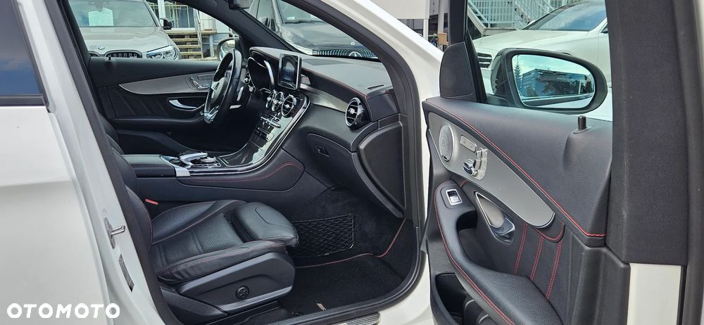 Mercedes-Benz GLC - 14