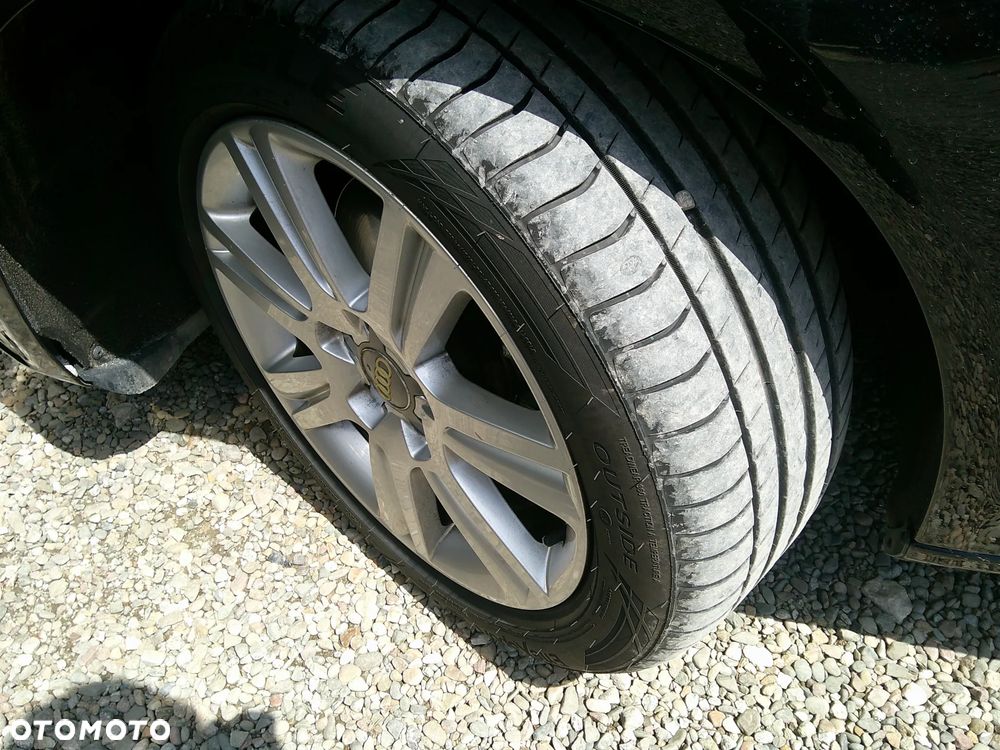 Audi A4 Avant 2.0 TDI - 19