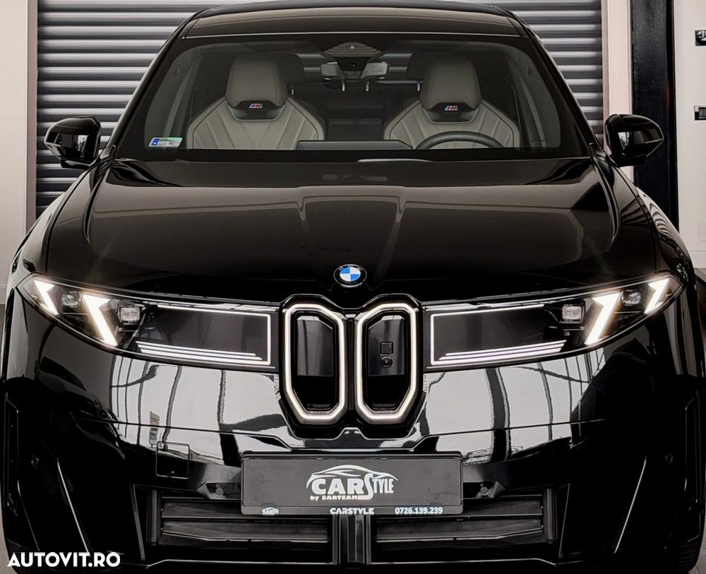 BMW iX3 50 xDrive - 11